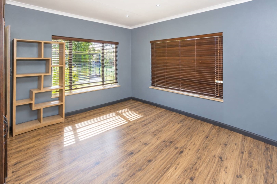 3 Bedroom Property for Sale in Melodie North West